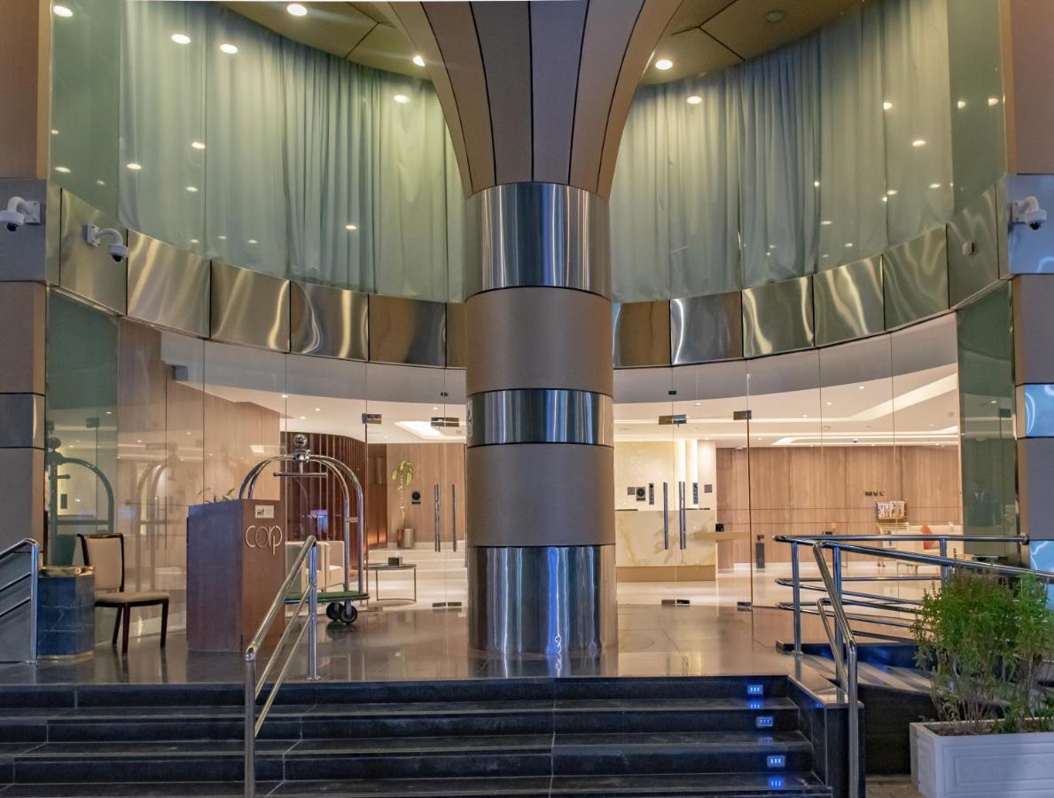 Corp Executive Hotel Doha Suites Bagian luar foto
