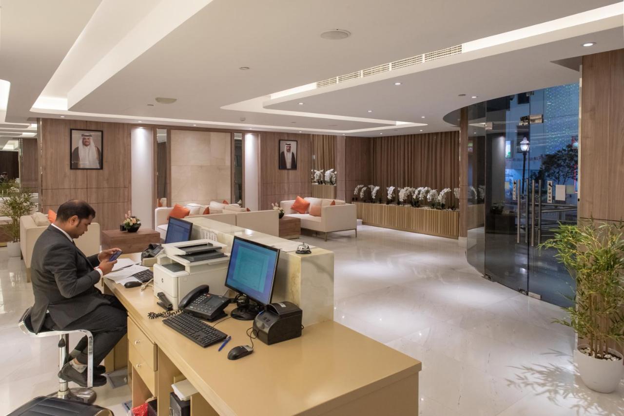 Corp Executive Hotel Doha Suites Bagian luar foto