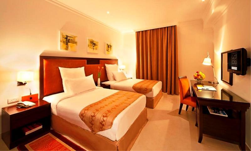Corp Executive Hotel Doha Suites Bagian luar foto